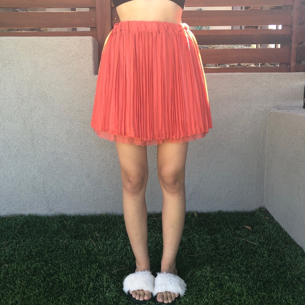 Pleated lace orange mini skirt - Picture 1 of 4